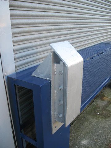 DB26 Steel Dock Bumper