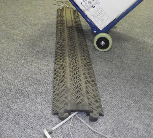 GHP Cable Tidy - Protection Ramp Indoor 1M