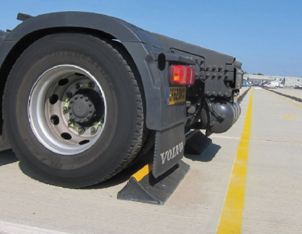 HGV Heavy Duty Wheel Stop