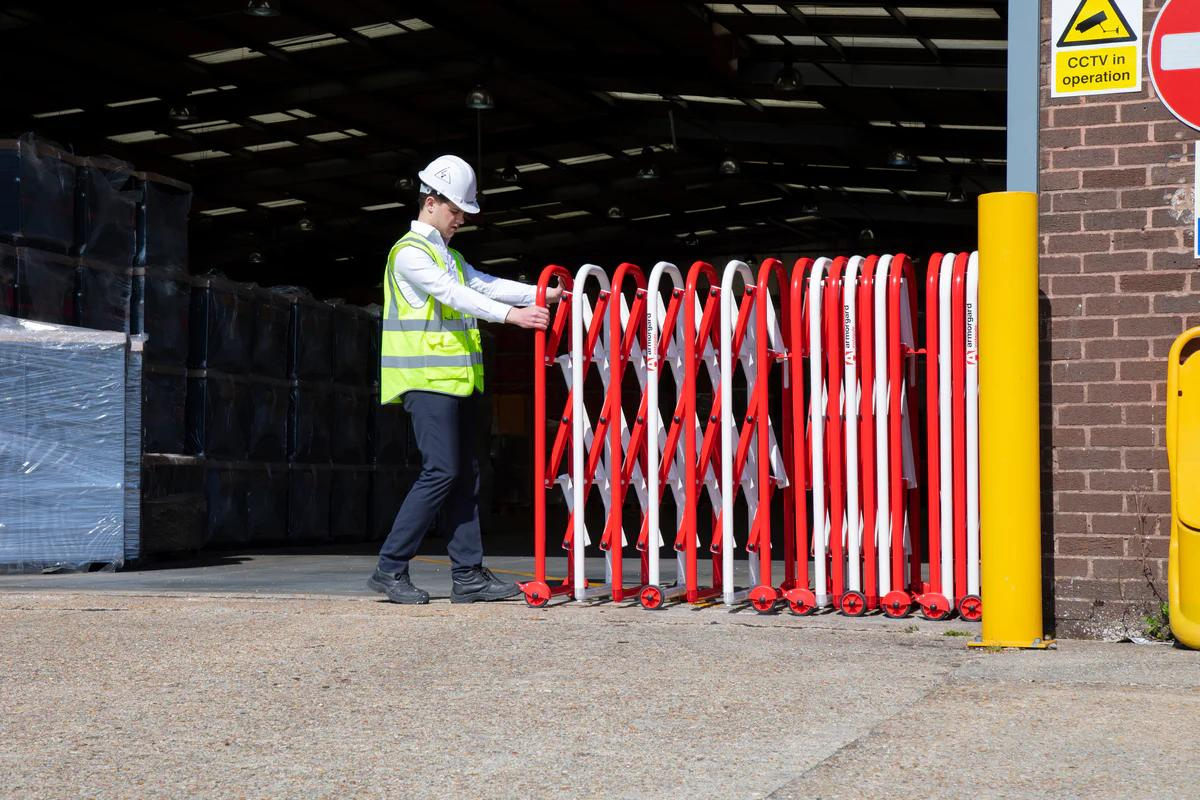 portable safety barriers