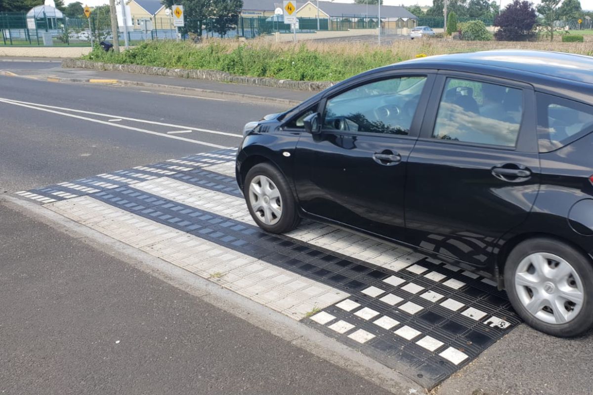 rubber speed table