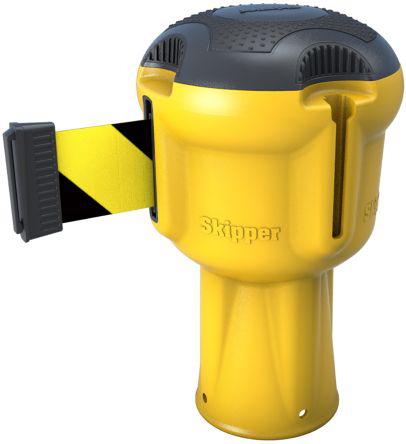 Skipper Retractable Tape Barrier