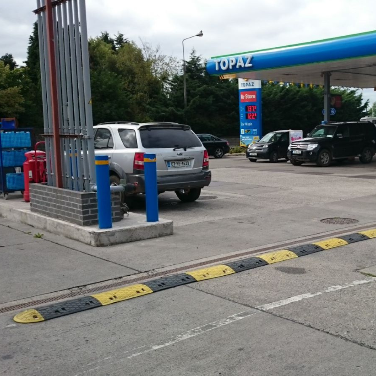 Pittman™ 50mm Rubber Speed Bump Kit