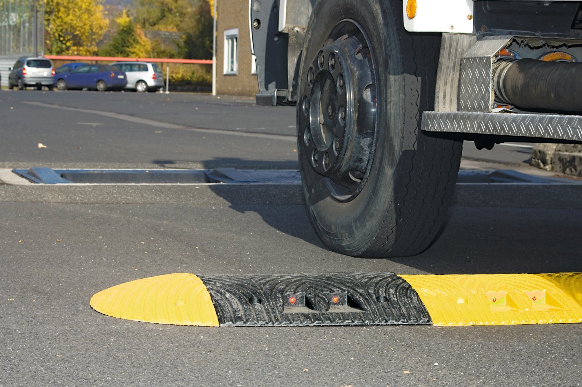 TopStop Eco 70mm with HGV using it