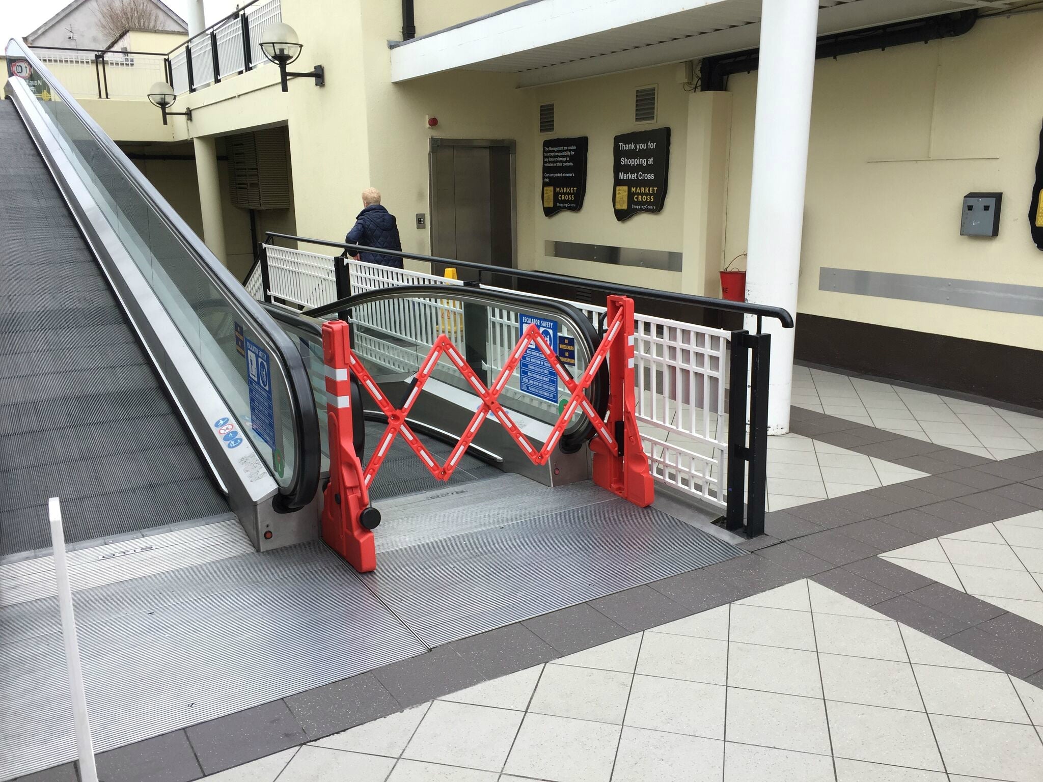 Ultra Portable Barrier