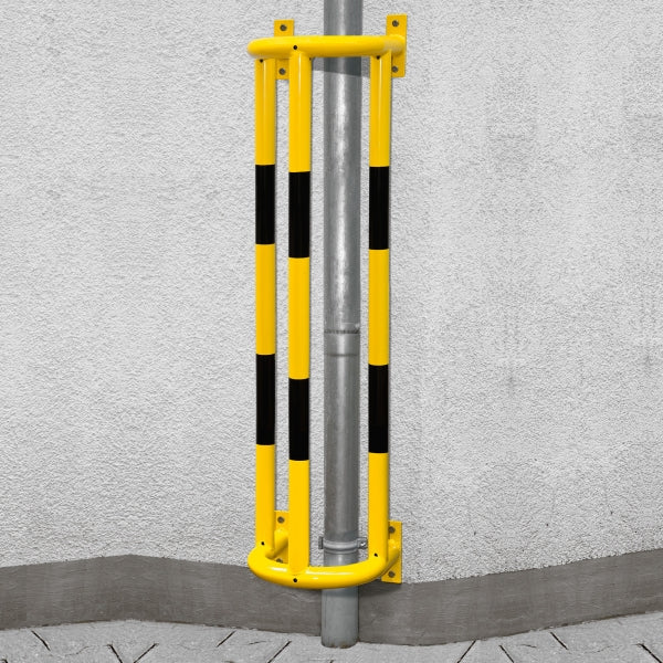 Traffic-Line Vertical Pipe Protectors