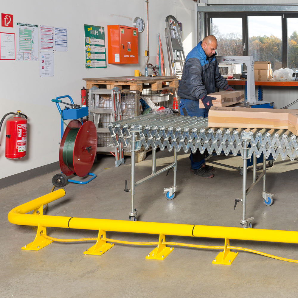 Collision Protection Cladding Black Bull Raised Collision Protection Bars | Pittman