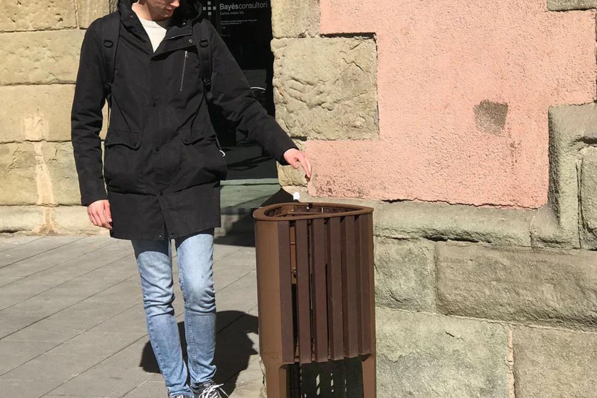 street litter bins